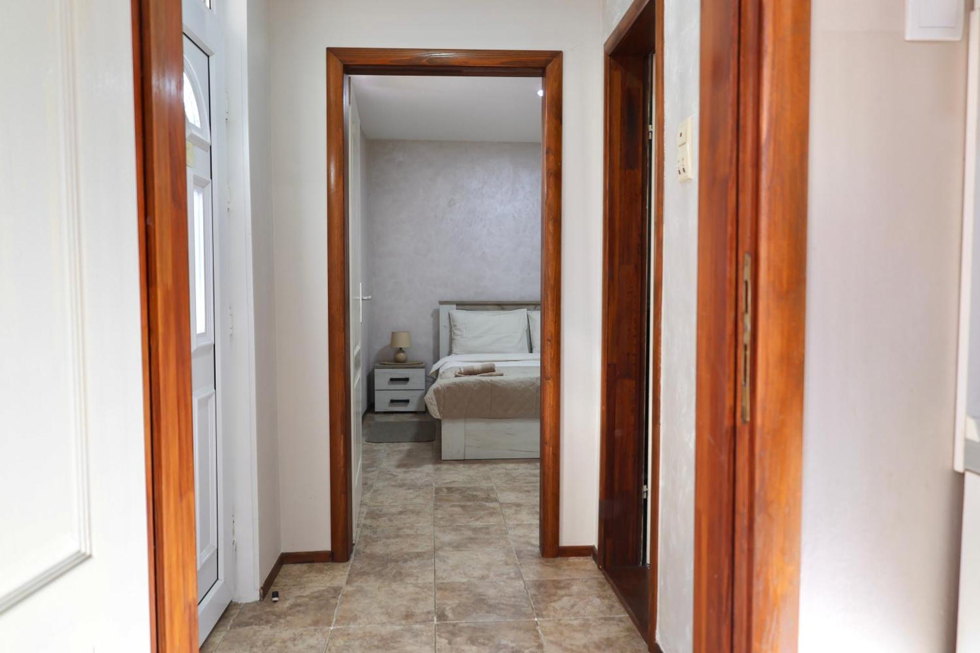 Apartments Moskov Котор Екстериор снимка